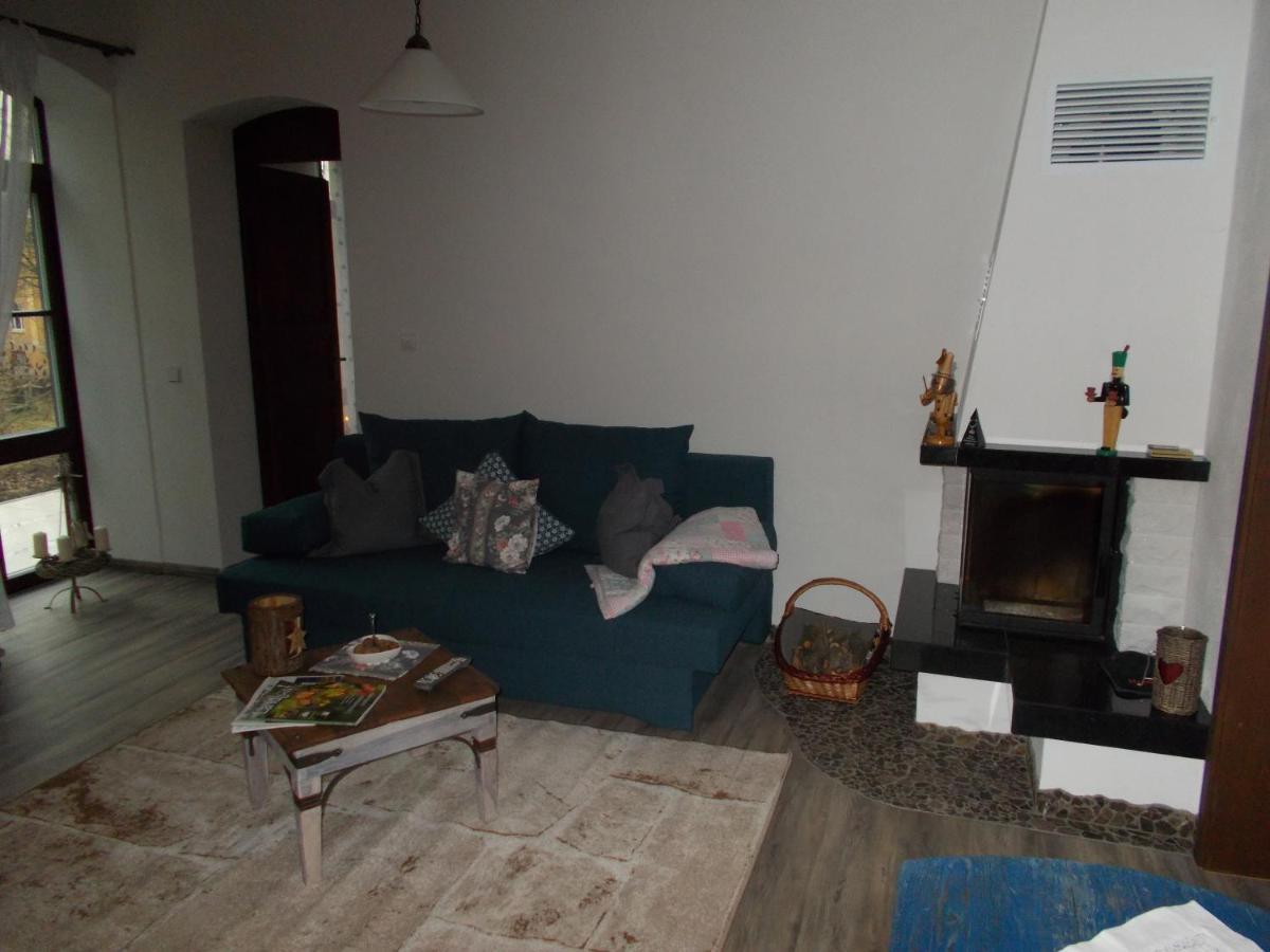 Ferienwohnung "Hinter Den Sieben Bergen" Schwarzenberg  Dış mekan fotoğraf